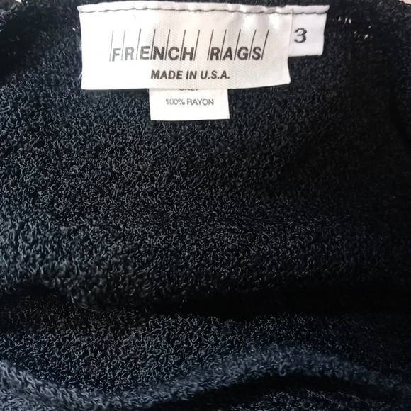 Elegant Black Knit Dress - Picture 4 of 6